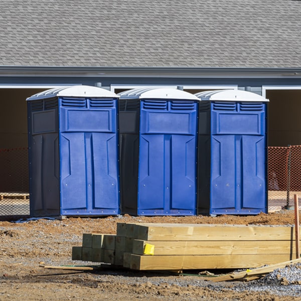 what is the maximum capacity for a single portable toilet in Bloomingdale Illinois